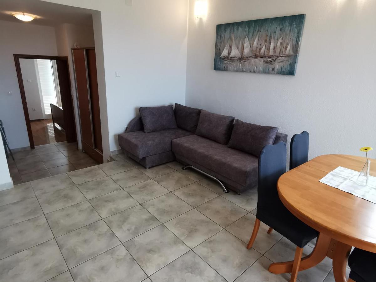 Apartments Golub Cesarica Dış mekan fotoğraf