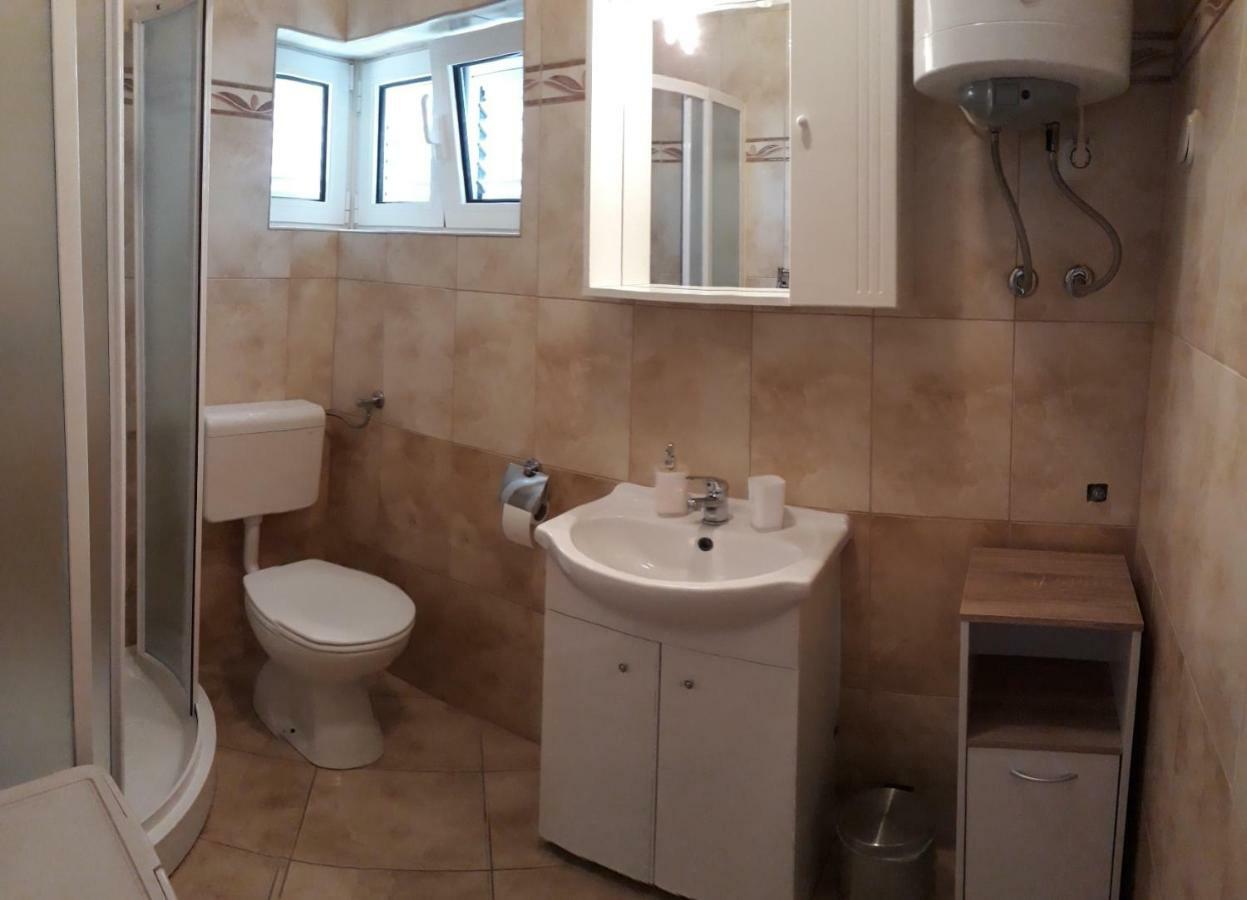 Apartments Golub Cesarica Dış mekan fotoğraf